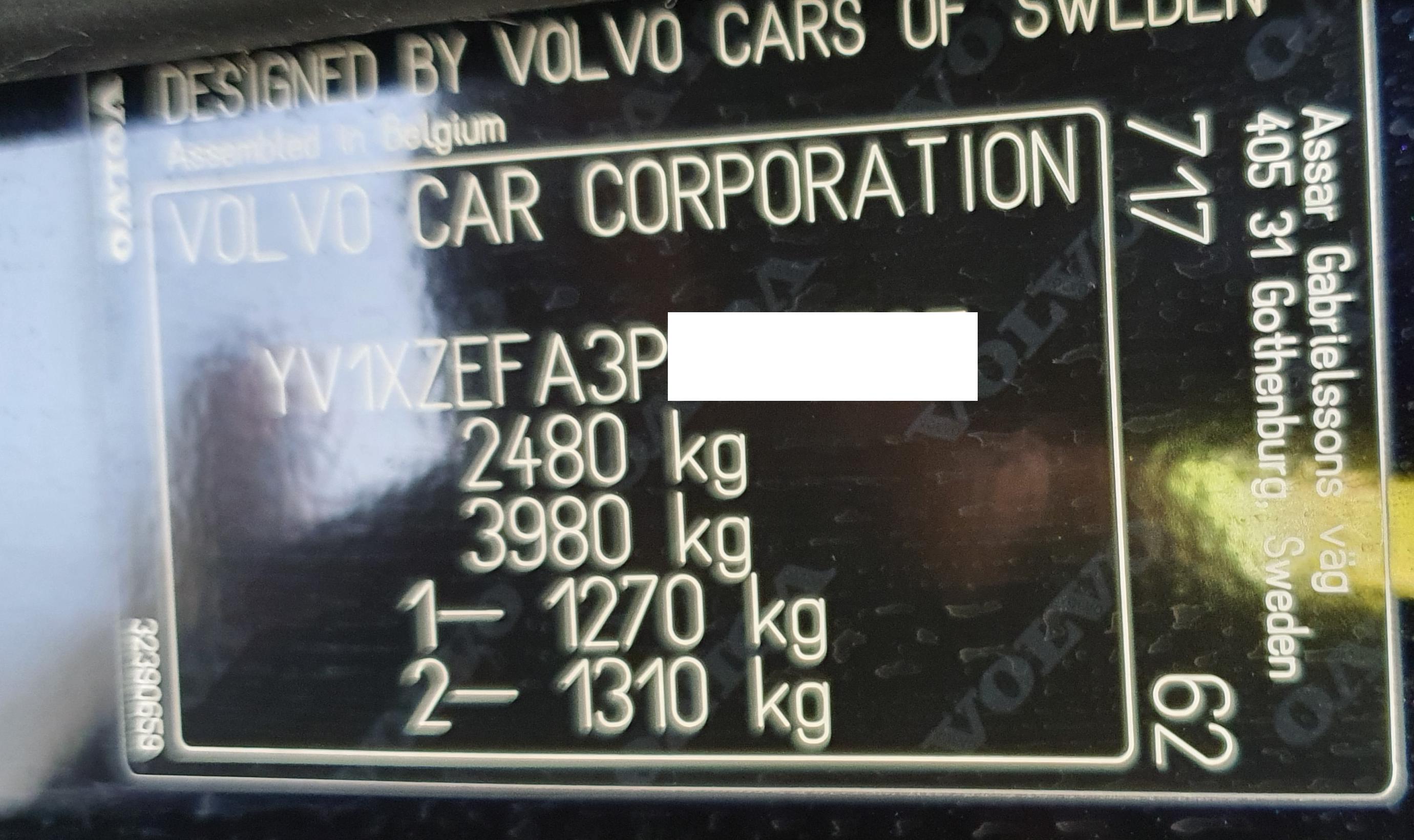xc40_p6_pesos.jpg